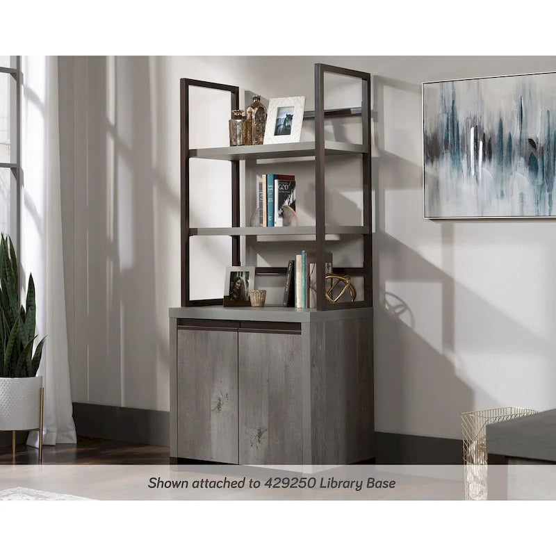 Utility Hutch Mo